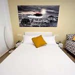 Apartamento Room Laredo Guest house 3*