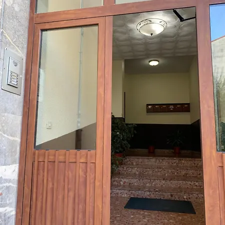 Guest house Rooms Laredo 3*